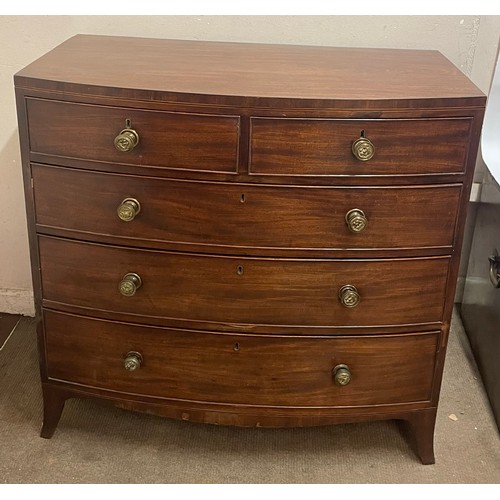 23 - Antique Bow Front Chest Of Drawers. 96 x 100 x 53 cms