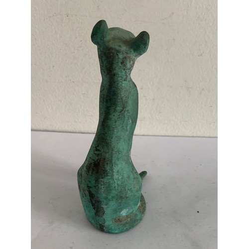 113 - Vintage Bronze Statue Of A Sitting Cat
14.5 cms h