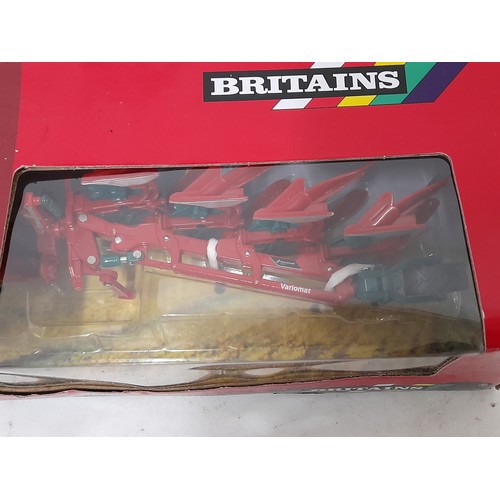 355 - Britains 2300 Variomat Plough