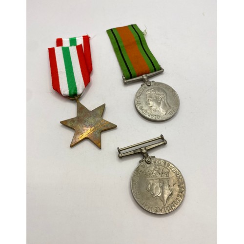 310 - Collection of Three Vintage Military Commemorative Medals to Include George VI Examples, Italy Star ... 