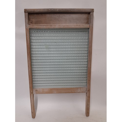 400 - Glass Wash Board