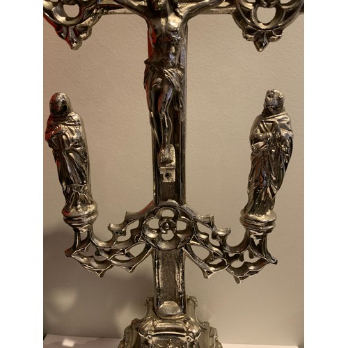 149 - Vintage White Metal Crucifix
20 x 12 x 43 cms h