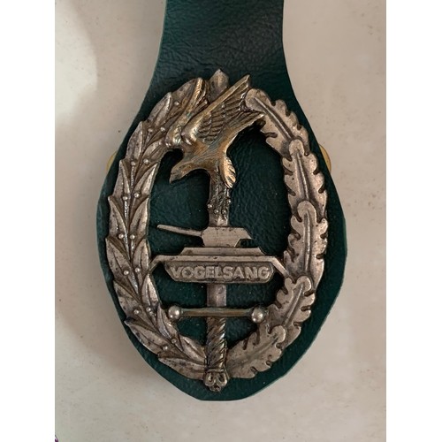 138 - BRD Belgium Beret Badge For The Vogelsang NATO Training Camp Administration Staff