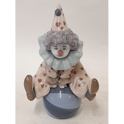 407 - Lladro figure of a Clown with balloons and a Clown on a Ball, 18cm high in original boxes