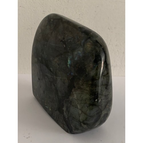 121 - Large Piece Of Polished Blue Labradorite 
1.5 kg
5 x 12 x 13 cms h