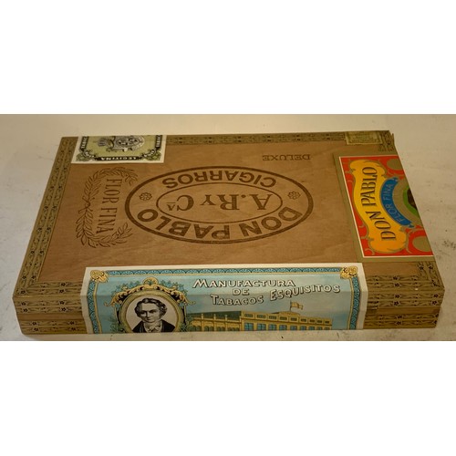 294 - Similar To Previous Lot
Unopened Box Of Vintage Cigars By DON PABLO
23 x 16 x 3 cms h