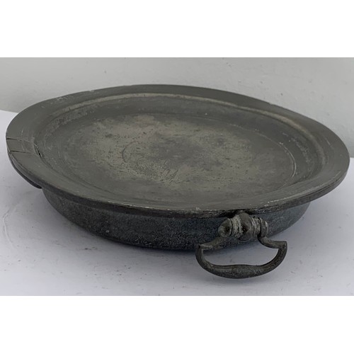 114 - Similar To Previous Lot - Same Collection
C1800 London Pewter Food Warmer Signed To Reverse
22 cms d... 