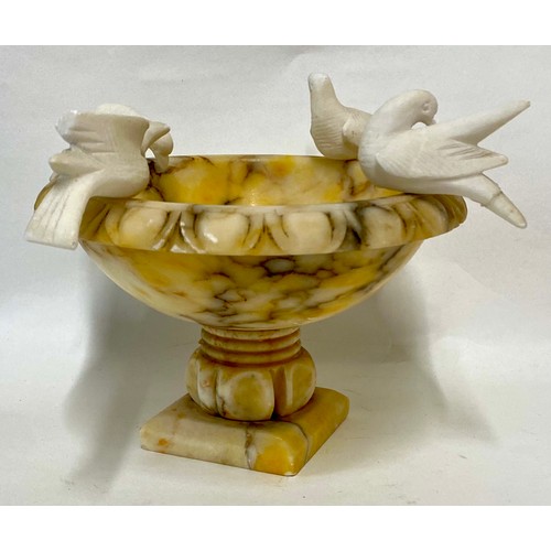 177 - Vintage Marbled Alabaster Tazza Birdbath. 23cm Diameter. 15cm Height