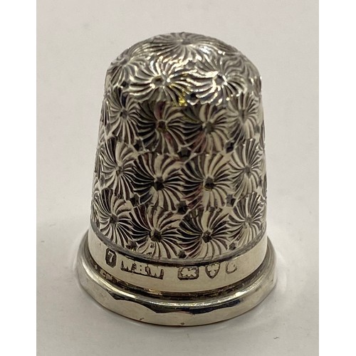 250 - Collection of Six Hallmarked Silver Thimbles with Decoration. Weight 0.909 Oz