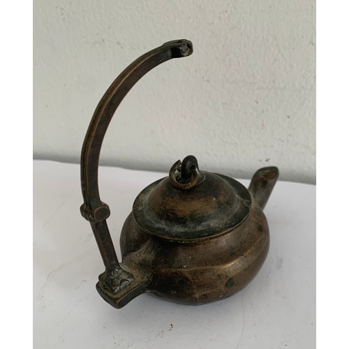 290 - Antique Bronze Oil Lamp
10 x 6 x 9.5 cms h