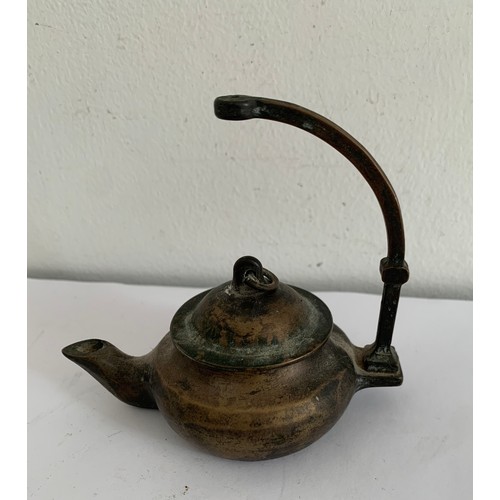 290 - Antique Bronze Oil Lamp
10 x 6 x 9.5 cms h