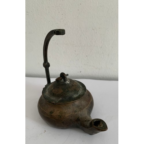 290 - Antique Bronze Oil Lamp
10 x 6 x 9.5 cms h