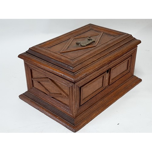 301 - Antique Oak Box. 39cm x 27cm x 21cm