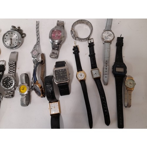 246 - Quantity of vintage watches in a vintage Sweet Tin