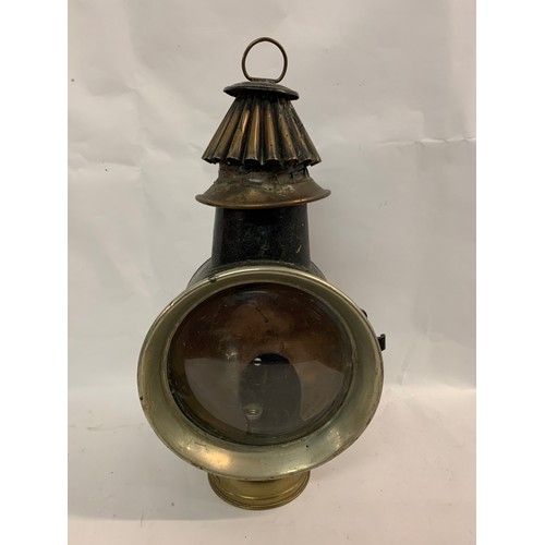 184 - Antique Railway Lamp af
48 cms h