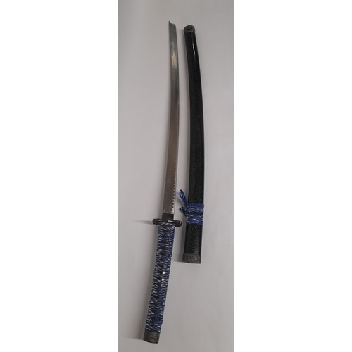 331 - Samari Sword in Sheath, total length 100.5cm