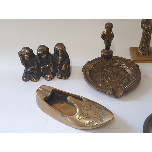 358 - 6 x Brass Ornaments to include 3 ashtrays and a bell, etc