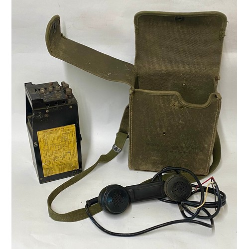 351 - Vintage Army Field Carry Case Military Radio 26cm x 21cm x 10cm