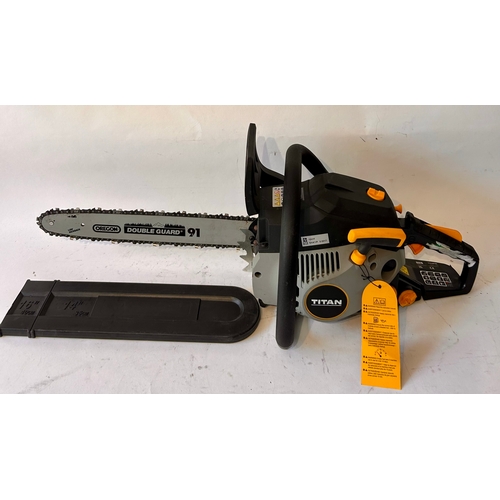 472 - Ex demonstrator in working order Titan 16inch Petrol Chainsaw.