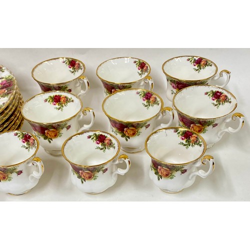 370 - Vintage Royal Albert Fine Bone China 'Country Rose' Ceramic Ware Part Tea Set to Include Teapot, Mil... 