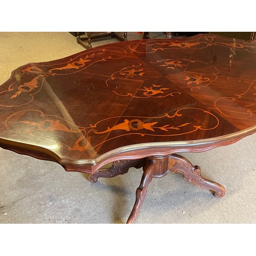 519 - Dining Table With Inlay And Lacquer. 173 x 108 x 77 cms