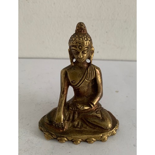 294 - Vintage Bronze Lord Gautama Buddha Statue
6 x 3.5 x 8.5 cms h