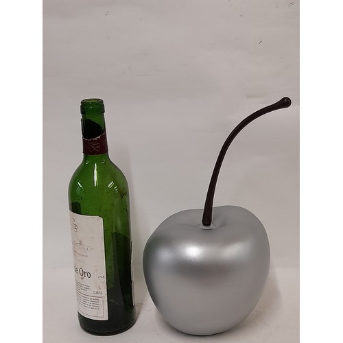 367 - composite decorative silver Apple