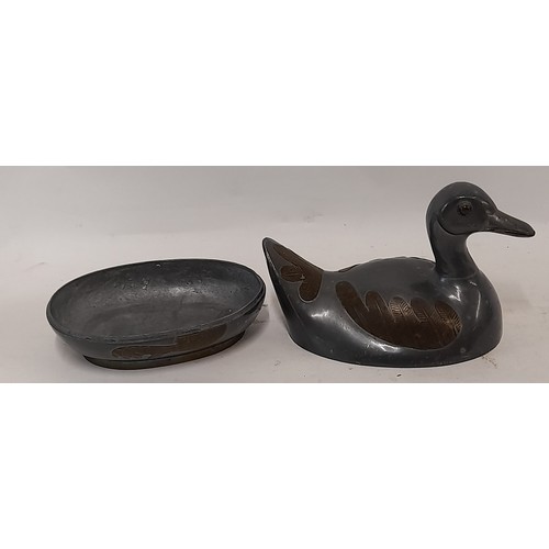 403 - Pewter Duck trinket box, 13cm high