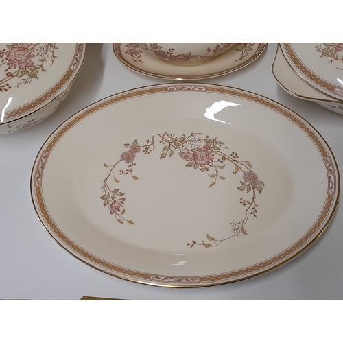 484 - Royal Doulton 'The Romance Collection' LISETTE
Part dinner Set to include 12 x of each Plate and Dis... 