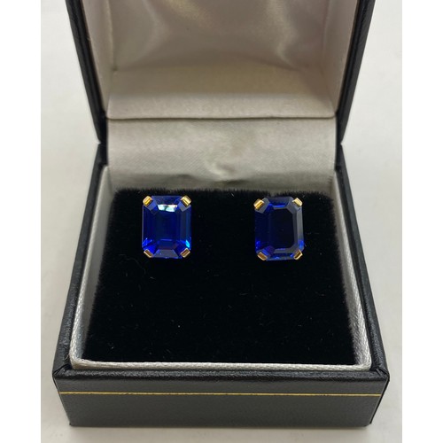 468 - Pair of Hallmarked 9ct Gold Sapphire Earrings in Box. 2.54g