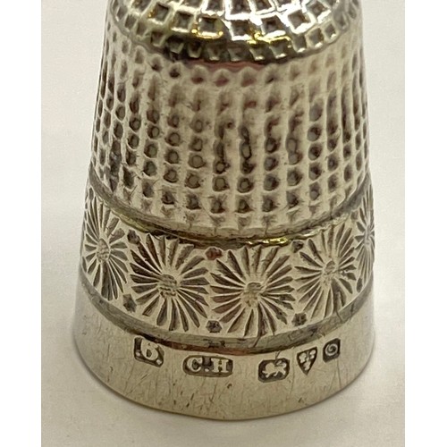 479 - Five Decorated Hallmarked Silver Thimbles. Weight 0.758 Oz