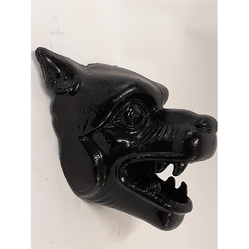 607 - Cast Metal Dog Mask for wall mounting, 17cm wide x 17cm high