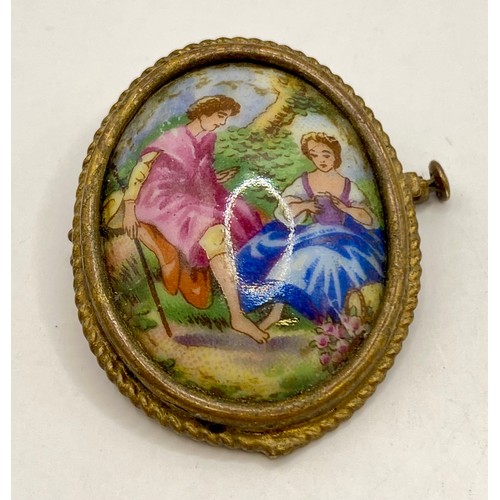 496 - Set of Four Ceramic French Limoges Cameo Brooches. Largest 6cm x 4.5cm (4)