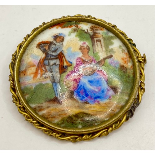 497 - Similar to Previous Lot. Set of Four Ceramic French Limoges Cameo Brooches. Largest 6cm x 4.5cm (4)