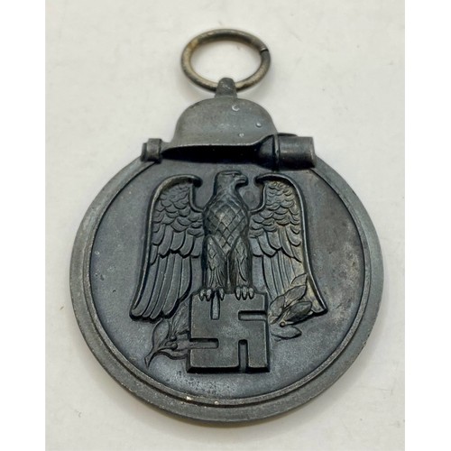 630 - German WW2 Eastern Front Medal With Envelope 5cm x 4.5cm