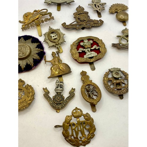 641 - Quantity of Military and Police Metal Badges and Brooches to Include Royal Engineer, The Queens Lanc... 