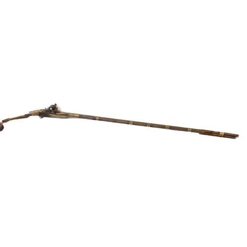 660 - Large Eastern Style Decoration Flintlock Long Rifle 179cm Length