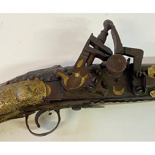 660 - Large Eastern Style Decoration Flintlock Long Rifle 179cm Length