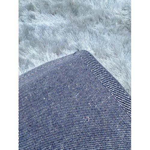 91 - Brand New Glamour / Shimmer Silver Colour Ground Rug 150cm x 80cm