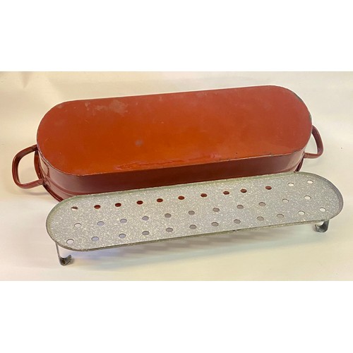 548 - Vintage Red Enamel Fish Poacher / Steamer 68cm x 22cm x 18cm