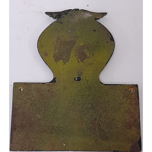 689 - Heavy cast metal AA Sign 'APPROVED GARAGE SERVICES' 23cm x 28cm