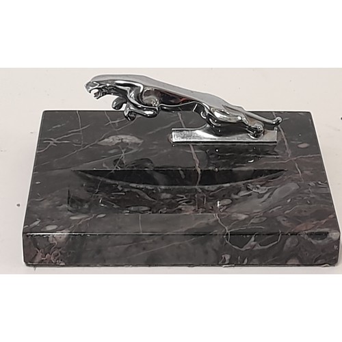 690 - Collectable Automotive Jaguar cars Marble Ashtray with Chrome Jaguar mount, 18cm x 15cm x 6cm