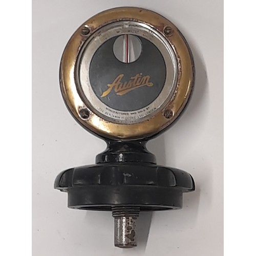 694 - Vintage Austin Cars Radiator Heat Gauge Hood Ornament, 7.5cm diameter gauge