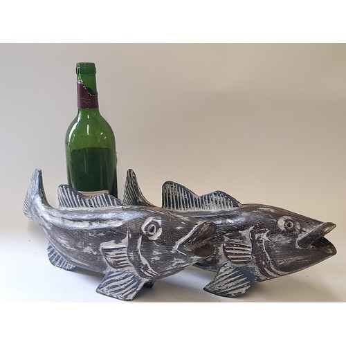 679 - 2 x wood carved Fish, largest 39cm long x 14cm high