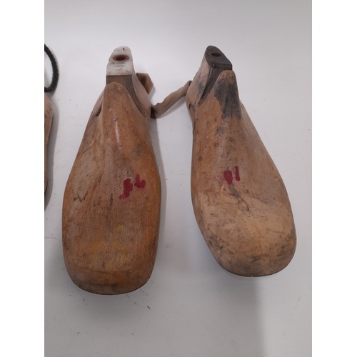 685 - 2 x Pairs of wooden Shoe Lasts