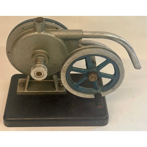 123 - Continental School Model Of A Hand Crank Pump. 28 x 14 x 17 cms