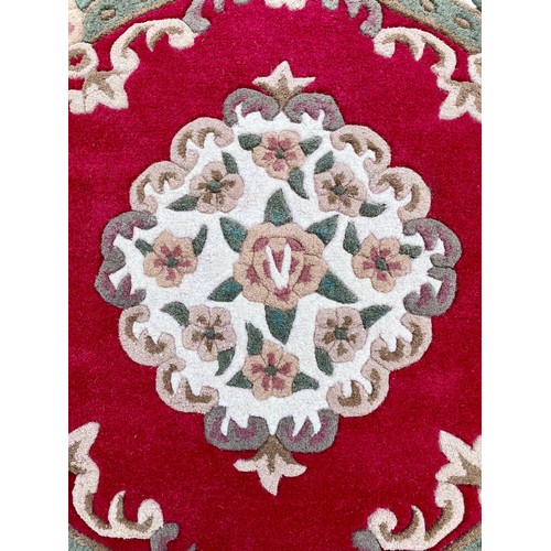 705 - Brand New Wine Colour Dynasty Wool Circle Ground Rug. 120cm Diameter