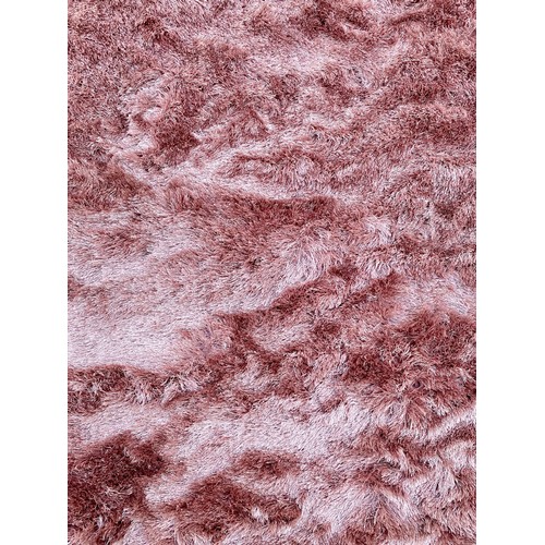 707 - Brand New Glamour / Shimmer Blush Colour Ground Rug 150cm x 80cm