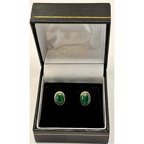 124 - 9ct Gold Earrings With Malachite Stones. 2grams.