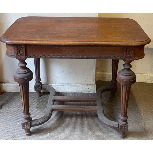 15 - Antique French Side Table. 100 x 60 x 78 cms